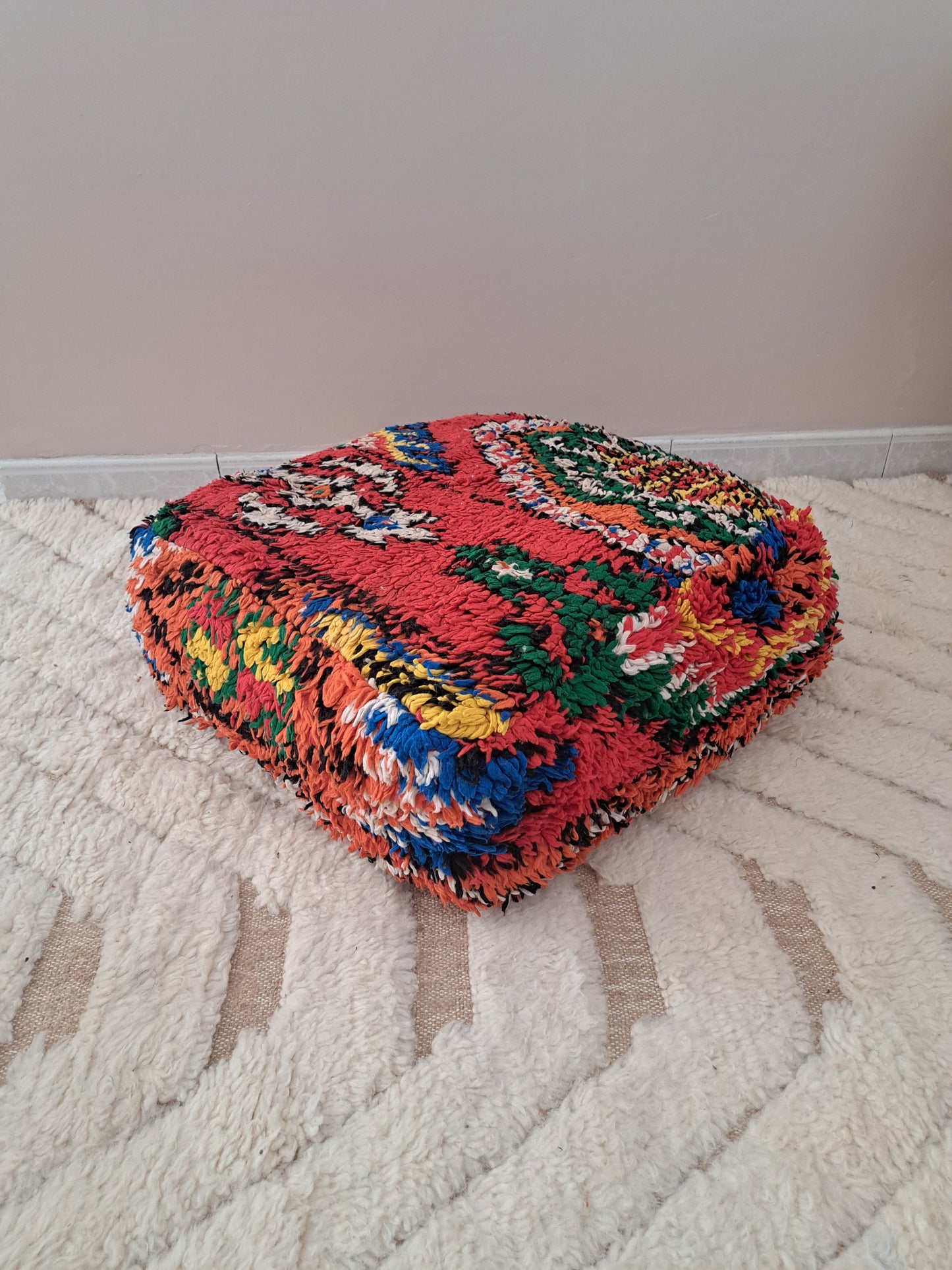 Pouf berbère mexican style, pouf Beni Ouarain Kilim rouge, housse de pouf en laine faite main, pouf décoratif, pouf unique, pouf authentique