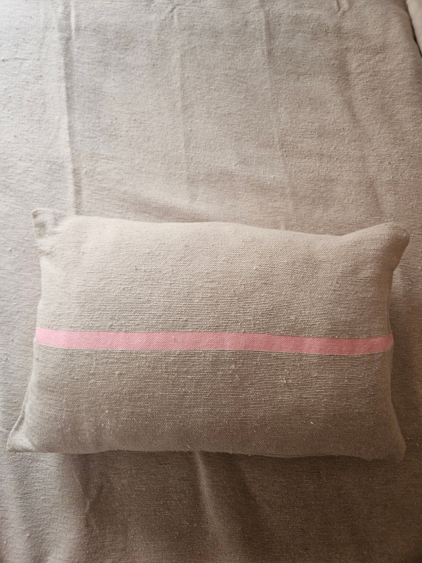 Housse de coussin en coton tissé à la main liseré coloré, Coussin berbère, Housse de coussin coton tendance