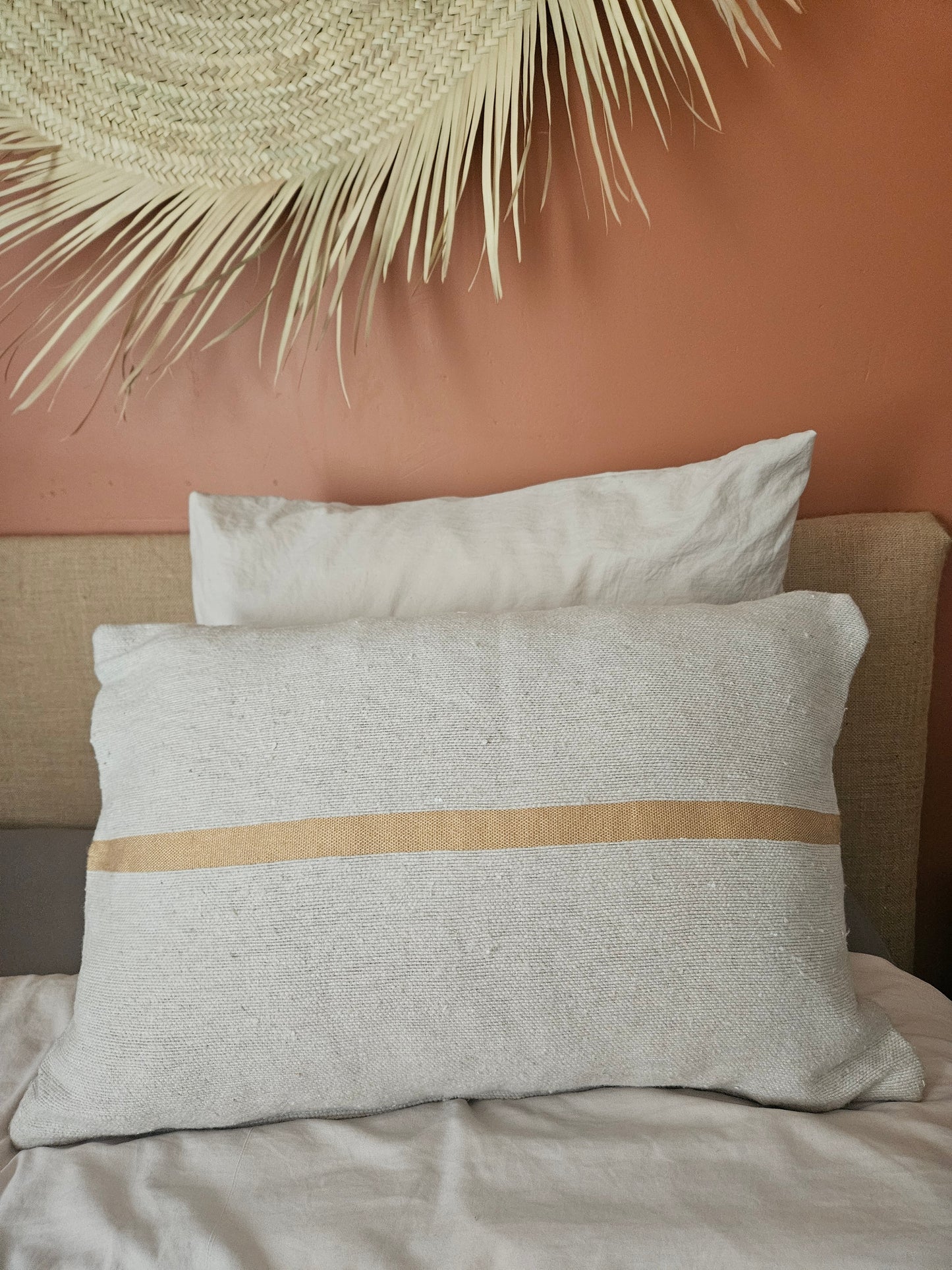 Housse de coussin en coton tissé à la main liseré coloré, Coussin berbère, Housse de coussin coton tendance