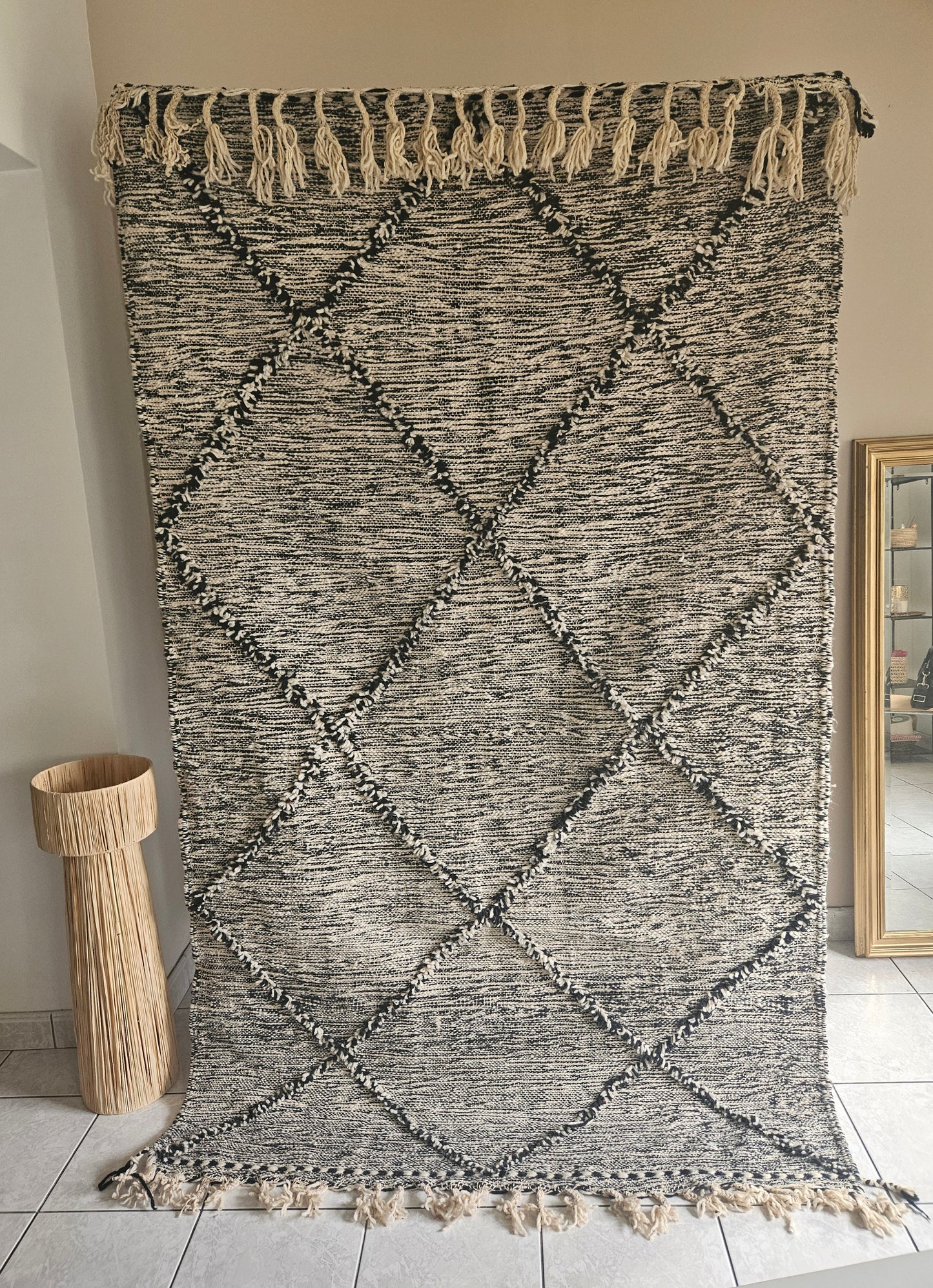 Tapis Zanafi en laine – Tapis berbère teinte brute et naturelle