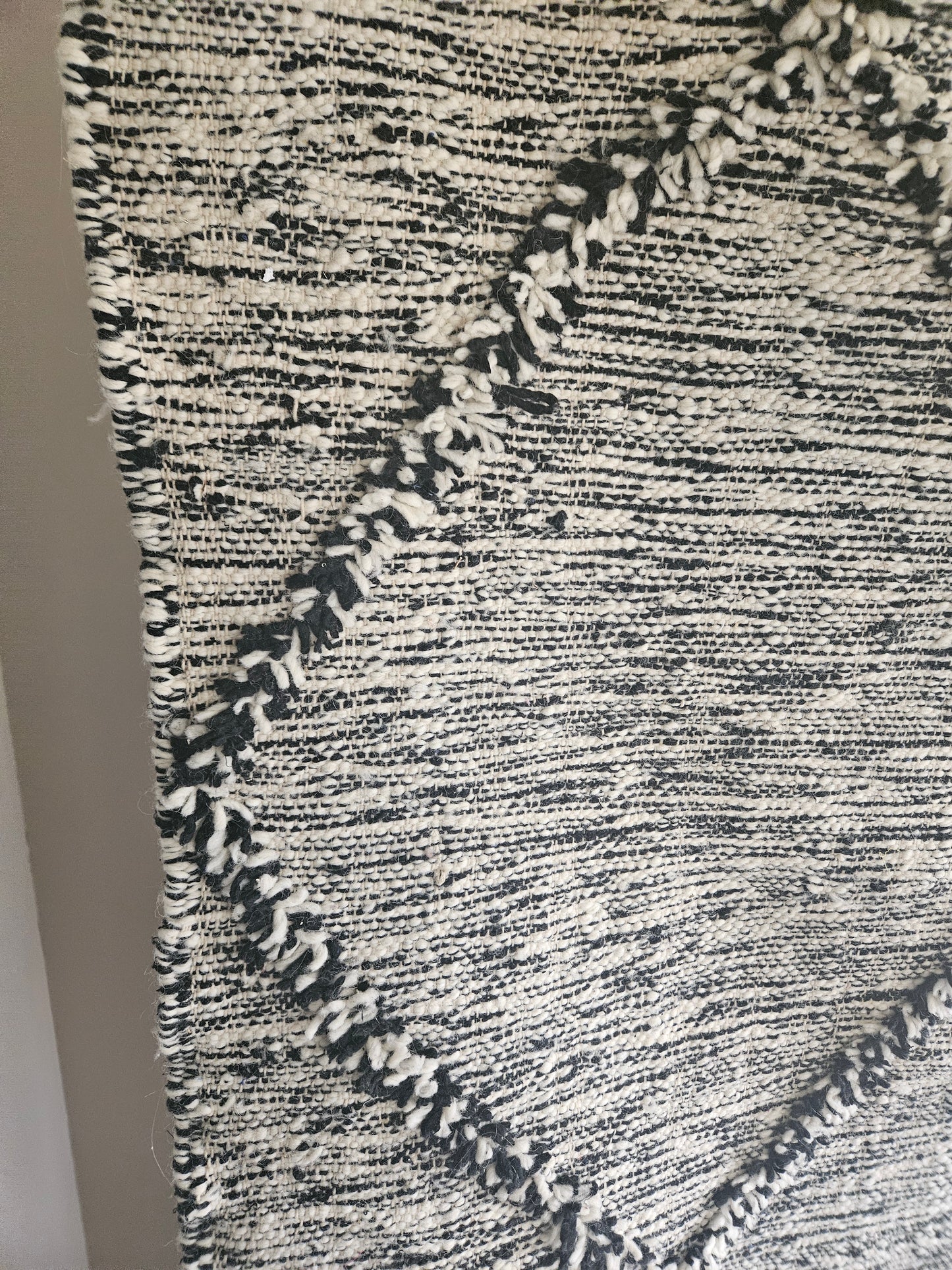 Tapis Zanafi en laine – Tapis berbère teinte brute et naturelle