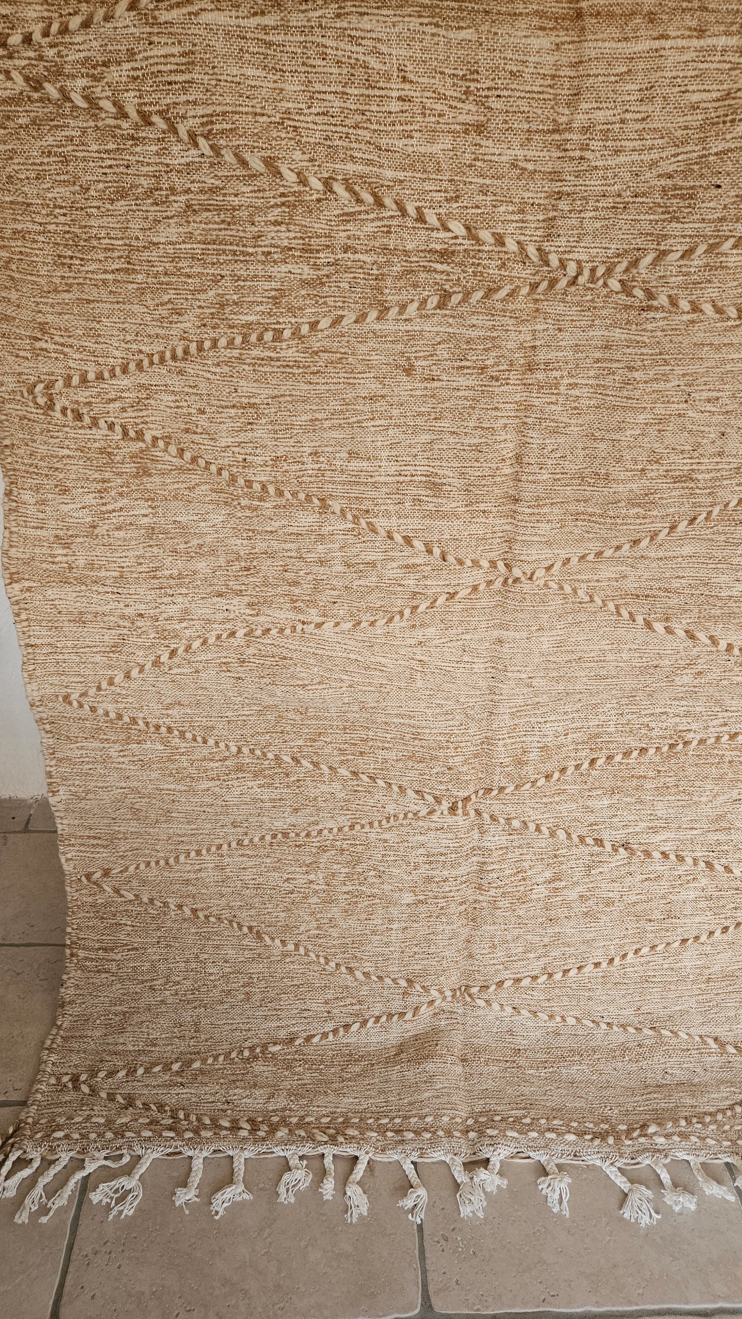 Tapis Zanafi en laine beige - Tapis berbère pour salle à manger, chambre, salon