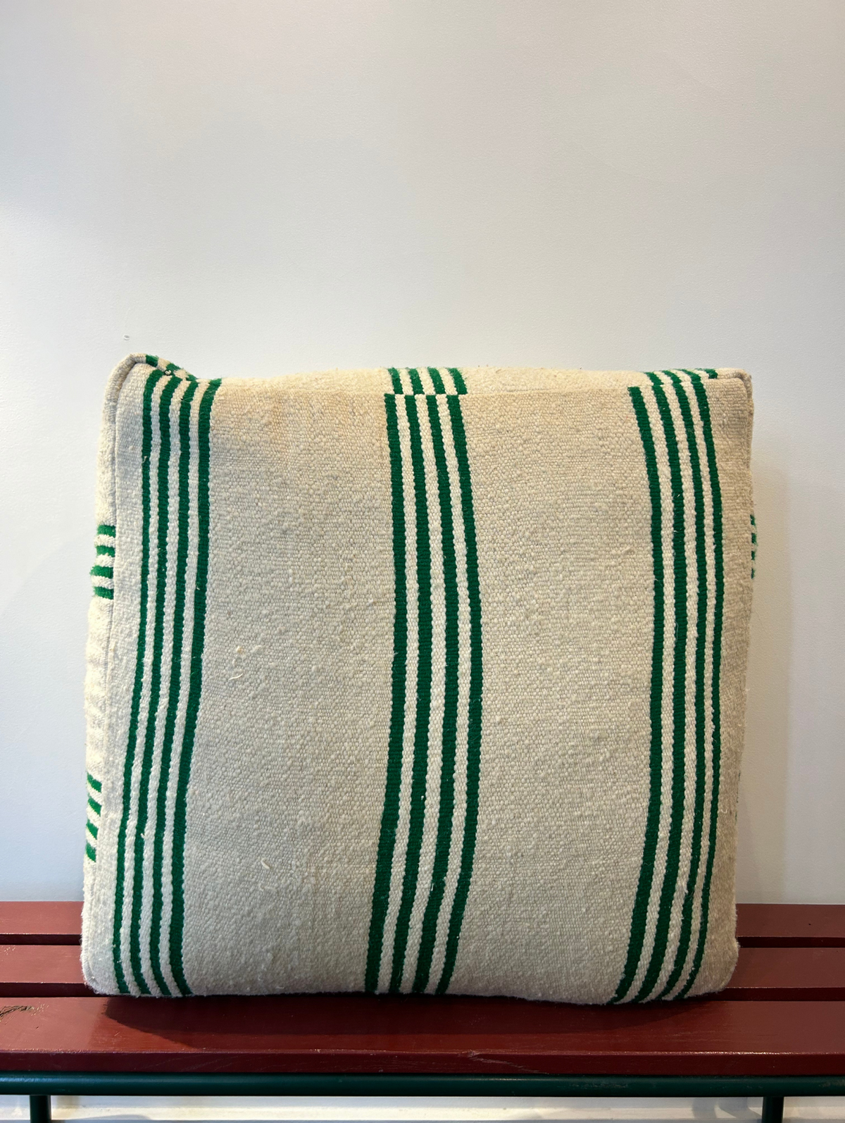 Magnifique pouf berbère rayures vert & blanc, housse de pouf vert, pouf marocain terrasse