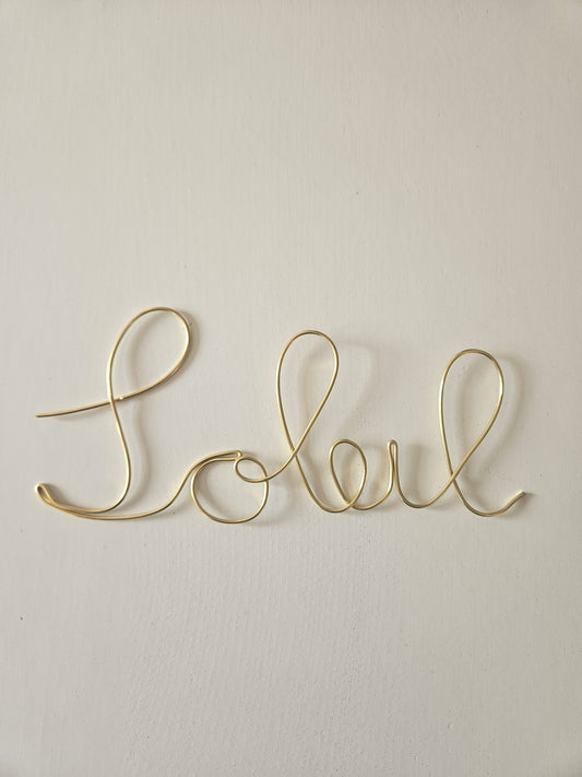 Ecritures mots en fil de laiton doré - Décoration murale personalisées