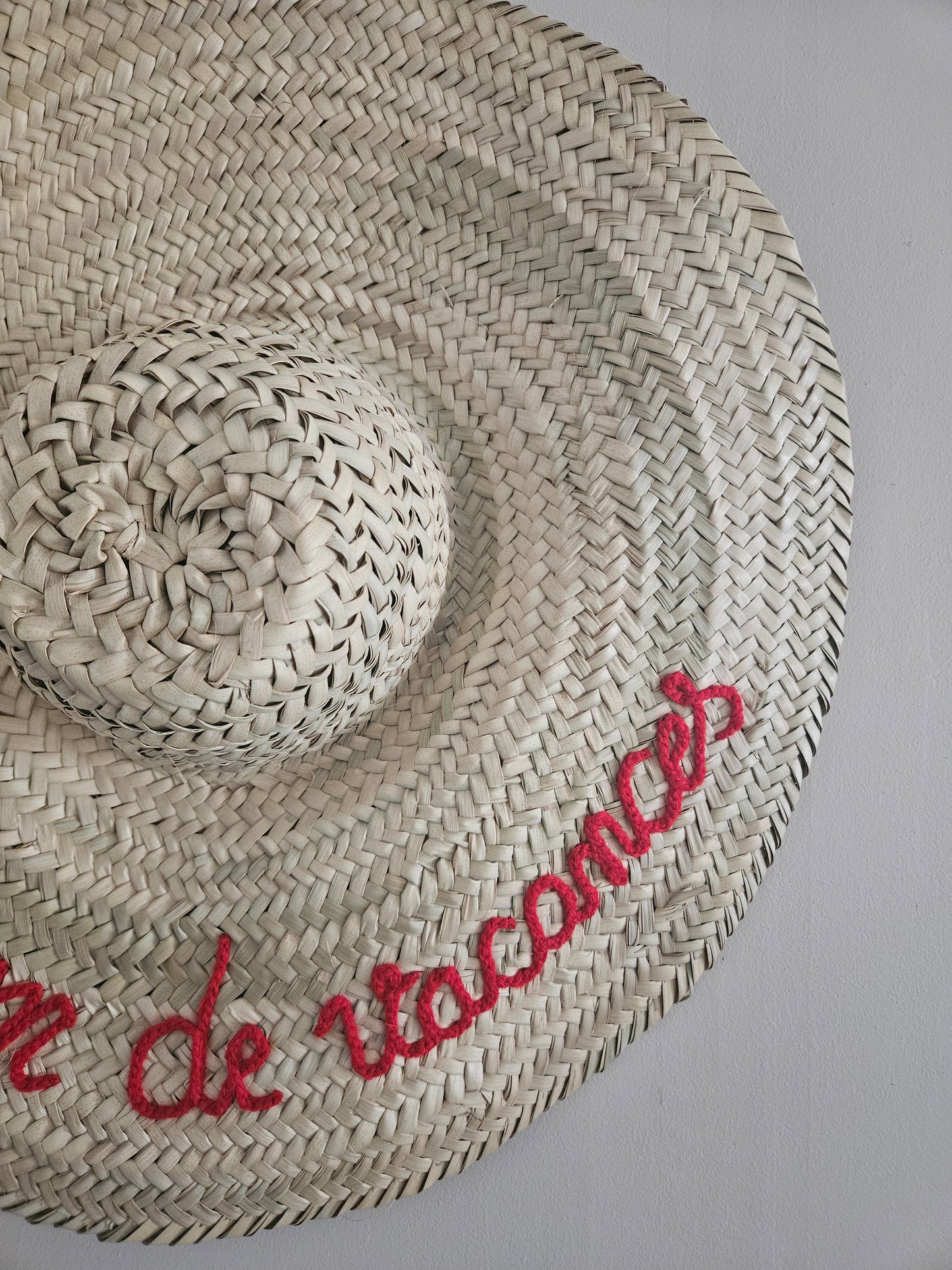 Chapeau " Maison de vacances " décoration murale coloré - Chapeau marocain sans franges