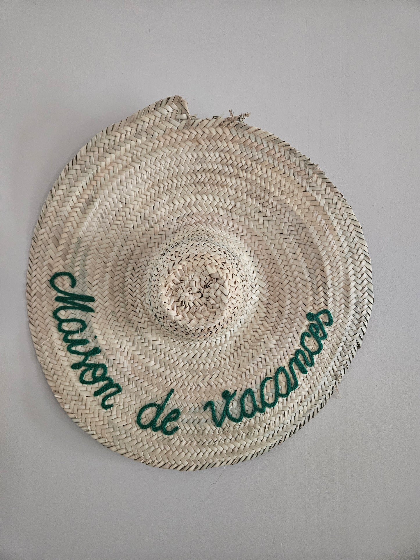 Chapeau " Maison de vacances " décoration murale coloré - Chapeau marocain sans franges