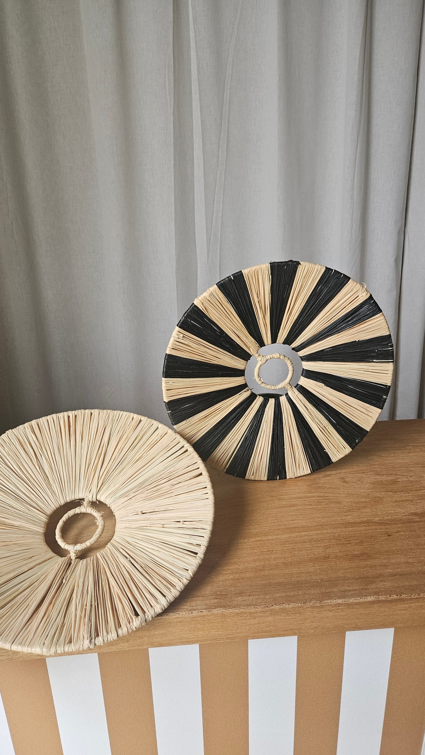 Appliques murale ronde en raphia - Appliques moderne